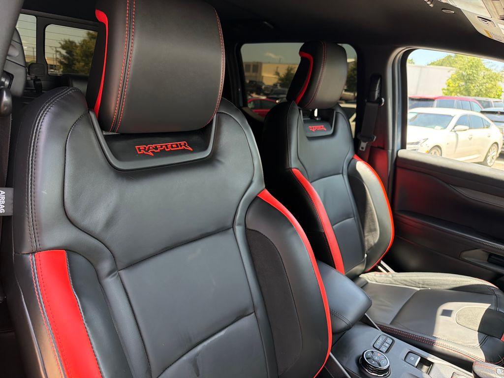 صورة مصغرة 39 لـ 2025 FORD RANGER RAPTOR
