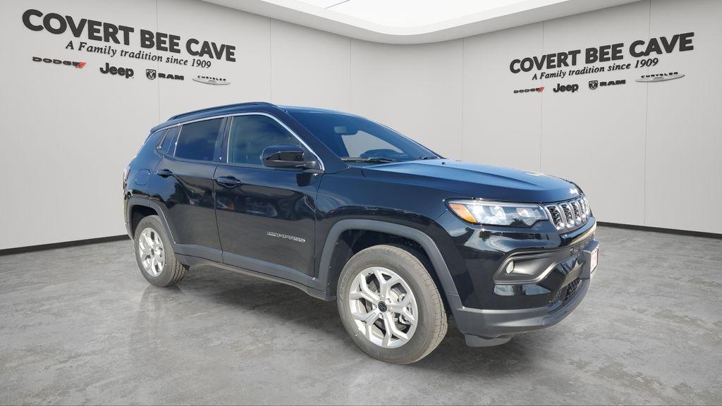 New 2026 Jeep Compass Latitude