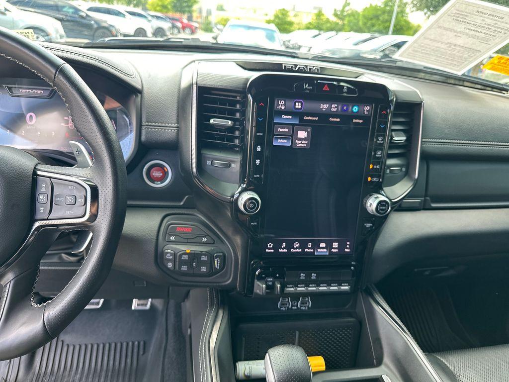 صورة مصغرة 23 لـ 2025 RAM 1500 RHO