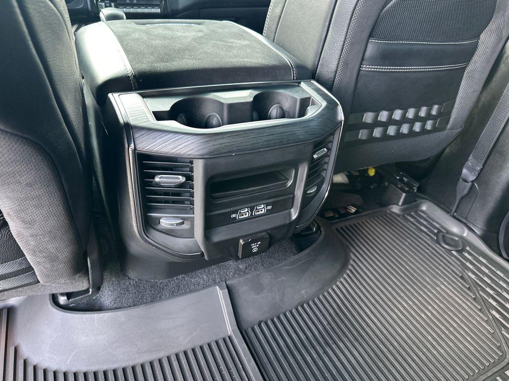 صورة مصغرة 30 لـ 2025 RAM 1500 RHO