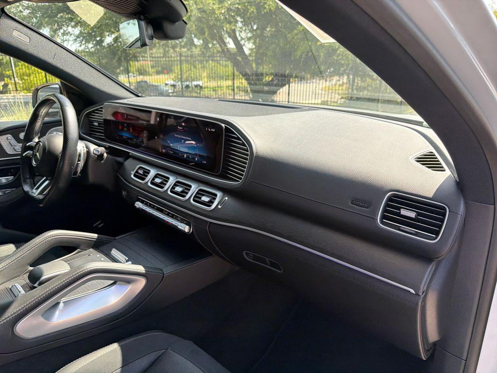 صورة مصغرة 39 لـ 2024 Mercedes-BENZ AMG GLE 53 BASE