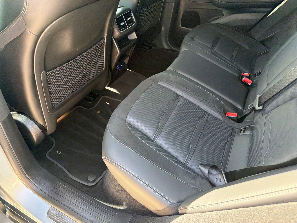 صورة مصغرة 35 لـ 2024 Mercedes-BENZ AMG GLE 53 BASE