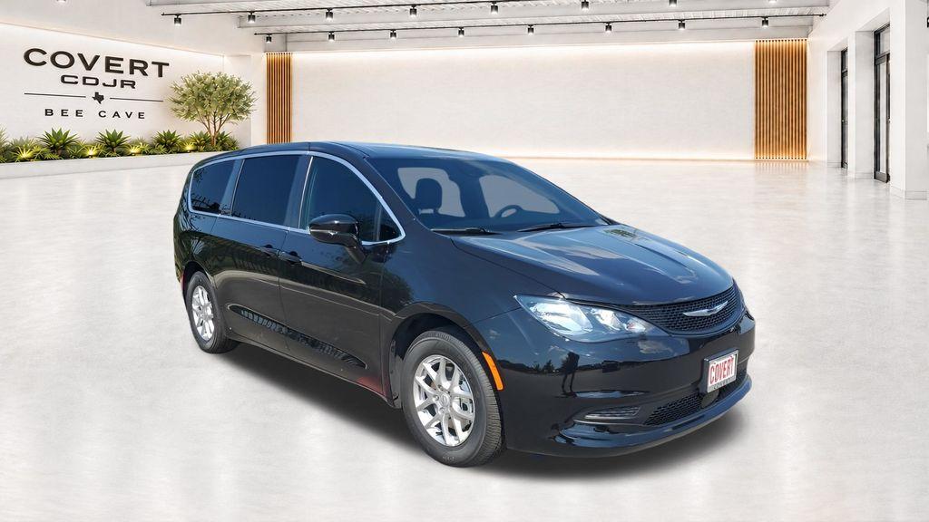 New 2026 Chrysler Voyager LX