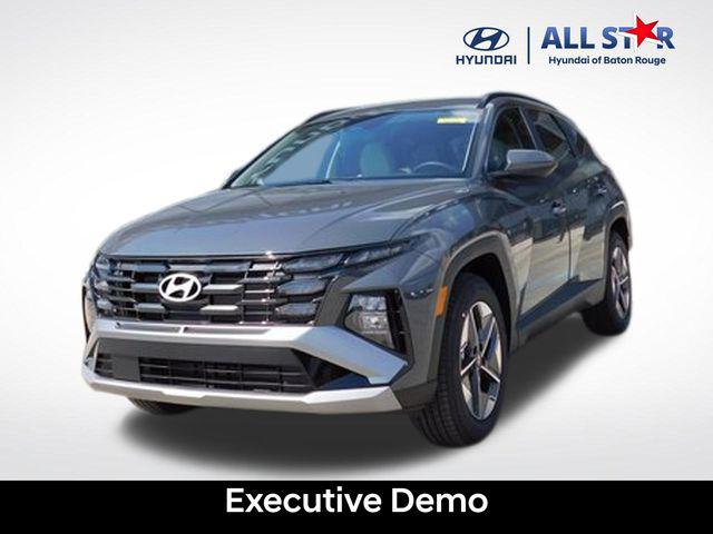 New 2026 Hyundai TUCSON SEL