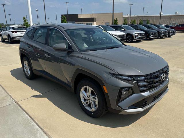 New 2026 Hyundai TUCSON SE