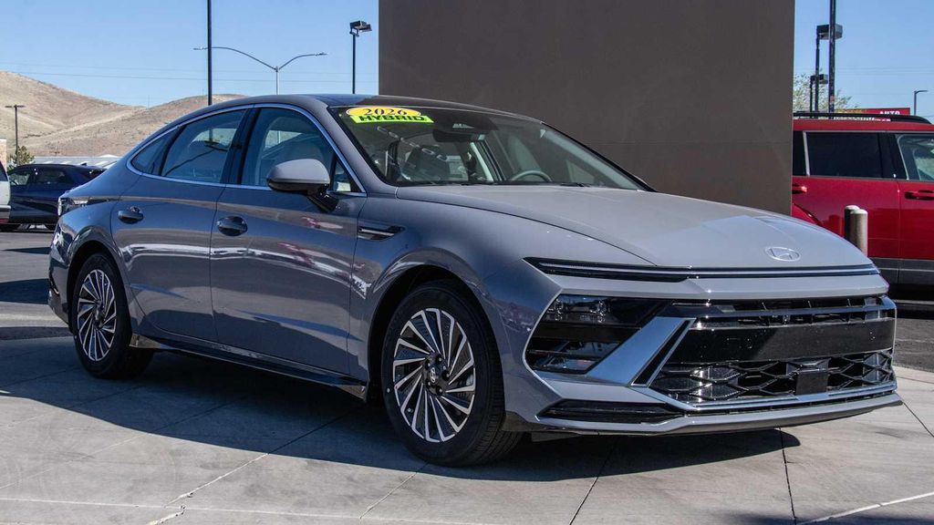 New 2026 Hyundai SONATA Hybrid SE