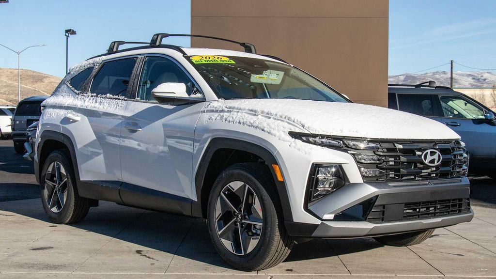 New 2026 Hyundai TUCSON SEL Premium