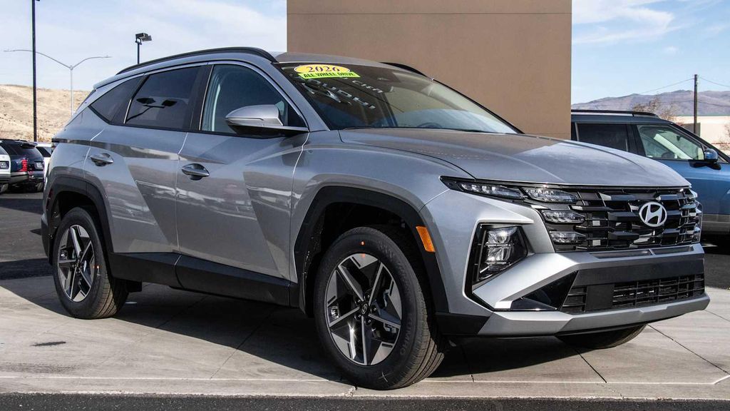 New 2026 Hyundai TUCSON SEL Premium