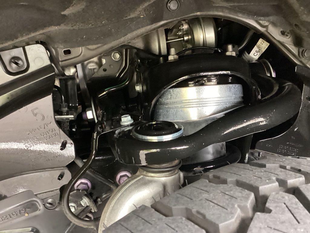 TOYOTA LAND CRUISER - 5