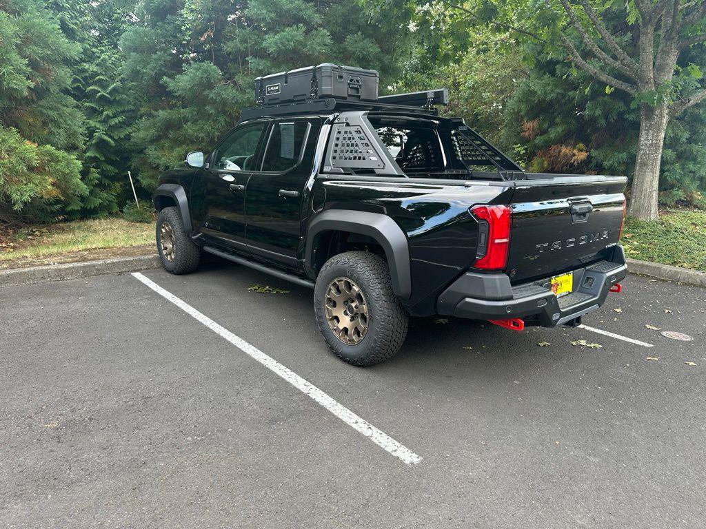 صورة مصغرة 20 لـ 2025 Toyota TACOMA HYBRID TRAILHUNTER