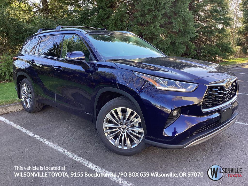 New 2026 Toyota Highlander Hybrid Platinum