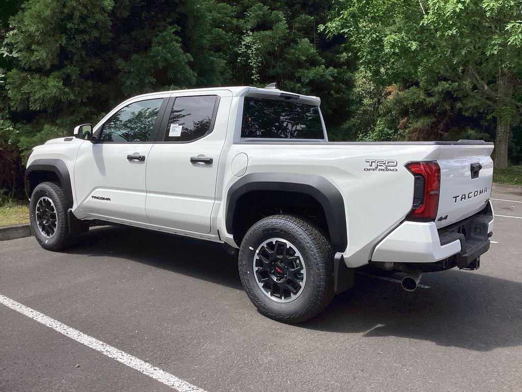 2026 Toyota TACOMA HYBRID TRD OFF ROAD photo 9