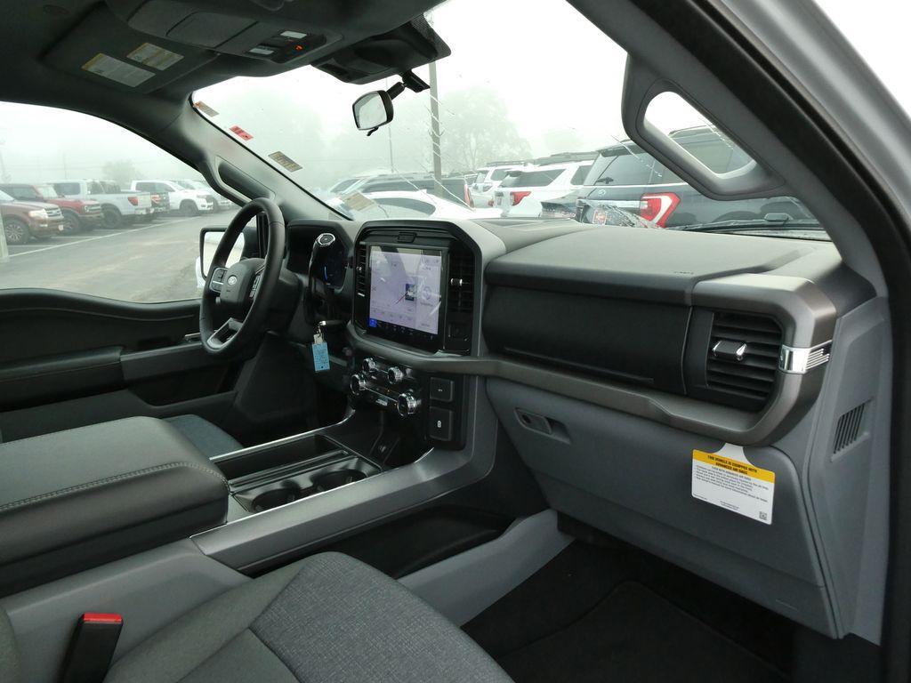 2026 FORD F-150 XLT — фото 10