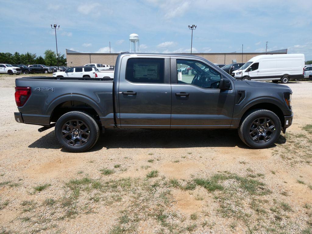 صورة 2 لـ 2026 FORD F-150 STX