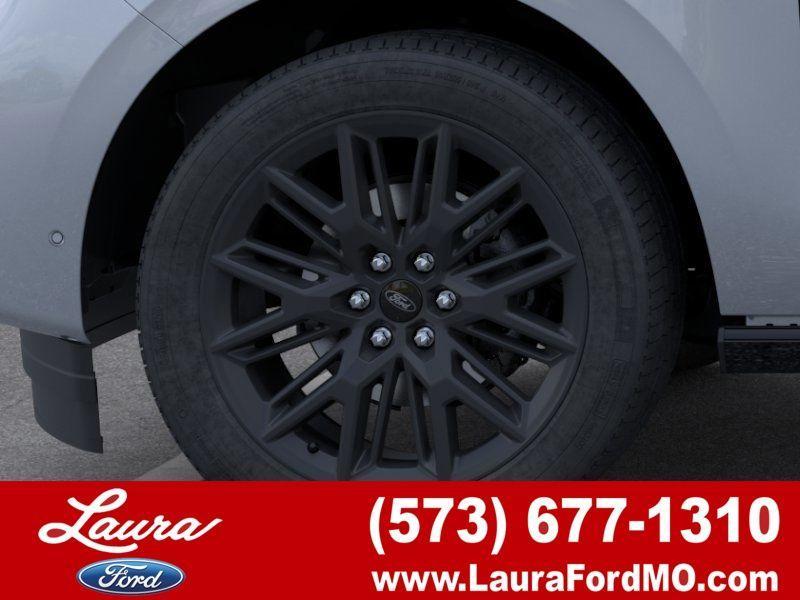 New 2026 Ford Expedition Platinum