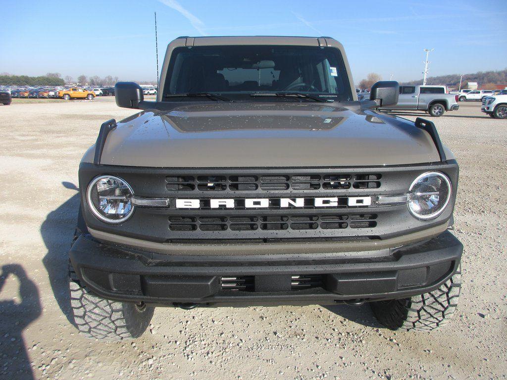 FORD BRONCO BIG BEND - 10