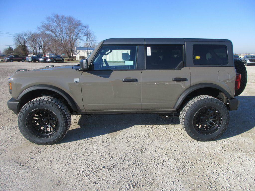 FORD BRONCO BIG BEND - 8