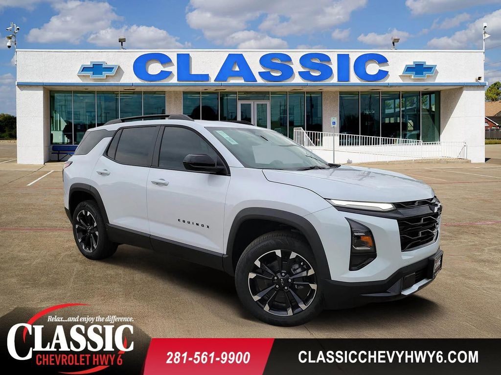 New 2026 Chevrolet Equinox FWD RS