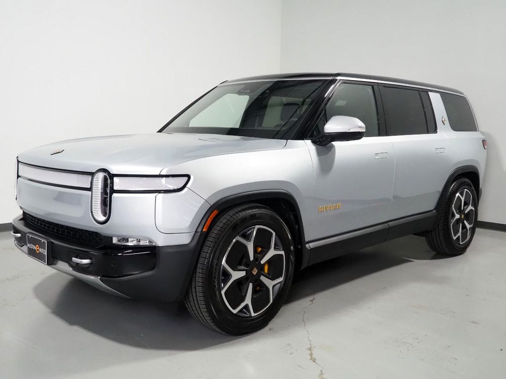 صورة مصغرة 11 لـ 2024 Rivian R1S ADVENTURE QUAD MOTOR LARGE PACK
