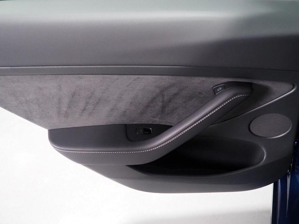 صورة مصغرة 53 لـ 2023 Tesla MODEL 3 STANDARD RANGE