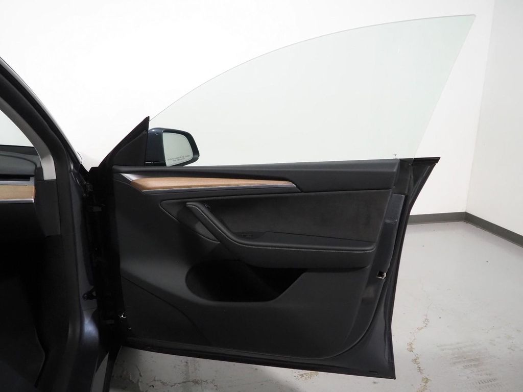 صورة مصغرة 54 لـ 2023 Tesla MODEL Y *AUTOPILOT, NAVIGATION, SAFETY ALERTS, ADA