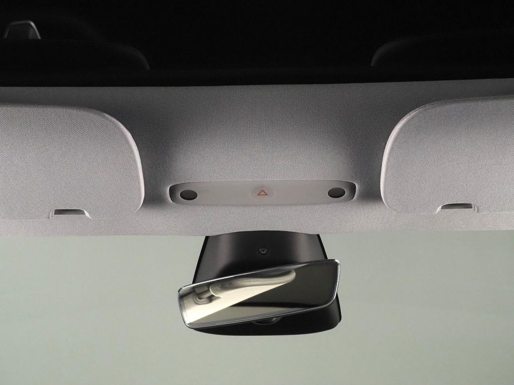 2025 Tesla MODEL 3 LONG RANGE 缩略图 64