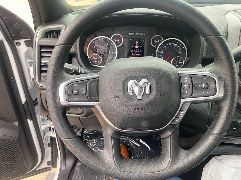 صورة مصغرة 14 لـ 2026 RAM 3500 TRADESMAN REGULAR CAB 4X4 8' BOX