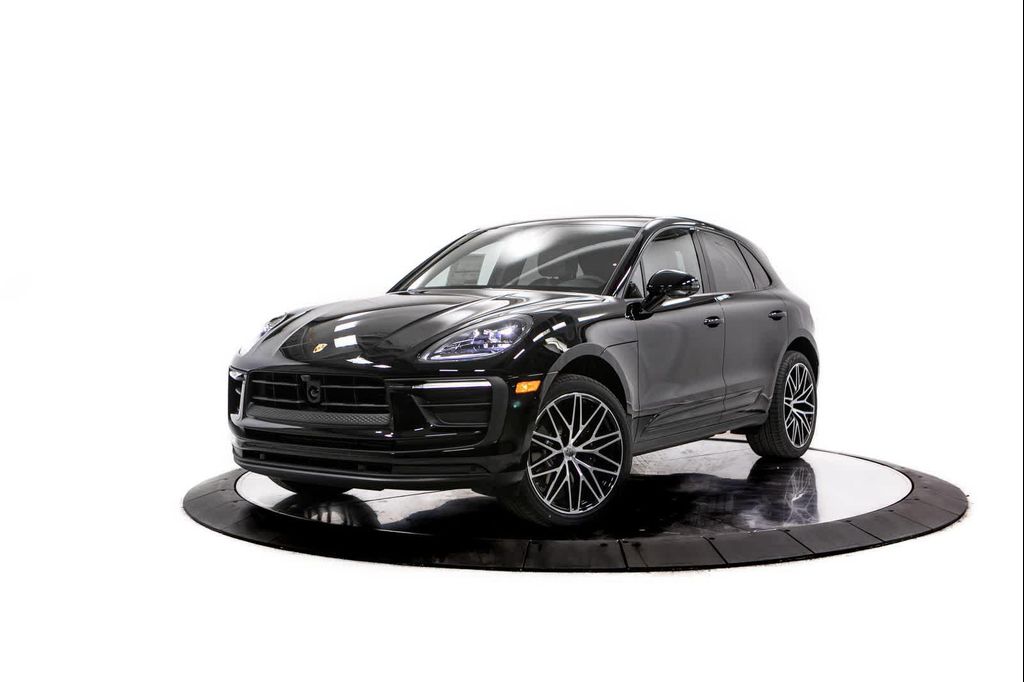 New 2026 Porsche Macan Macan