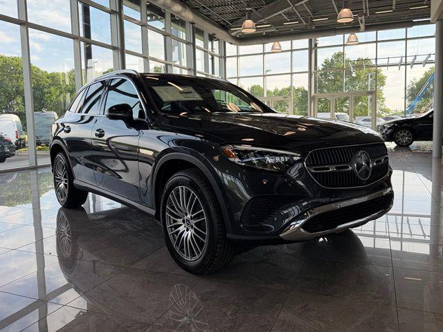 New 2026 Mercedes-Benz GLC 300 4MATIC