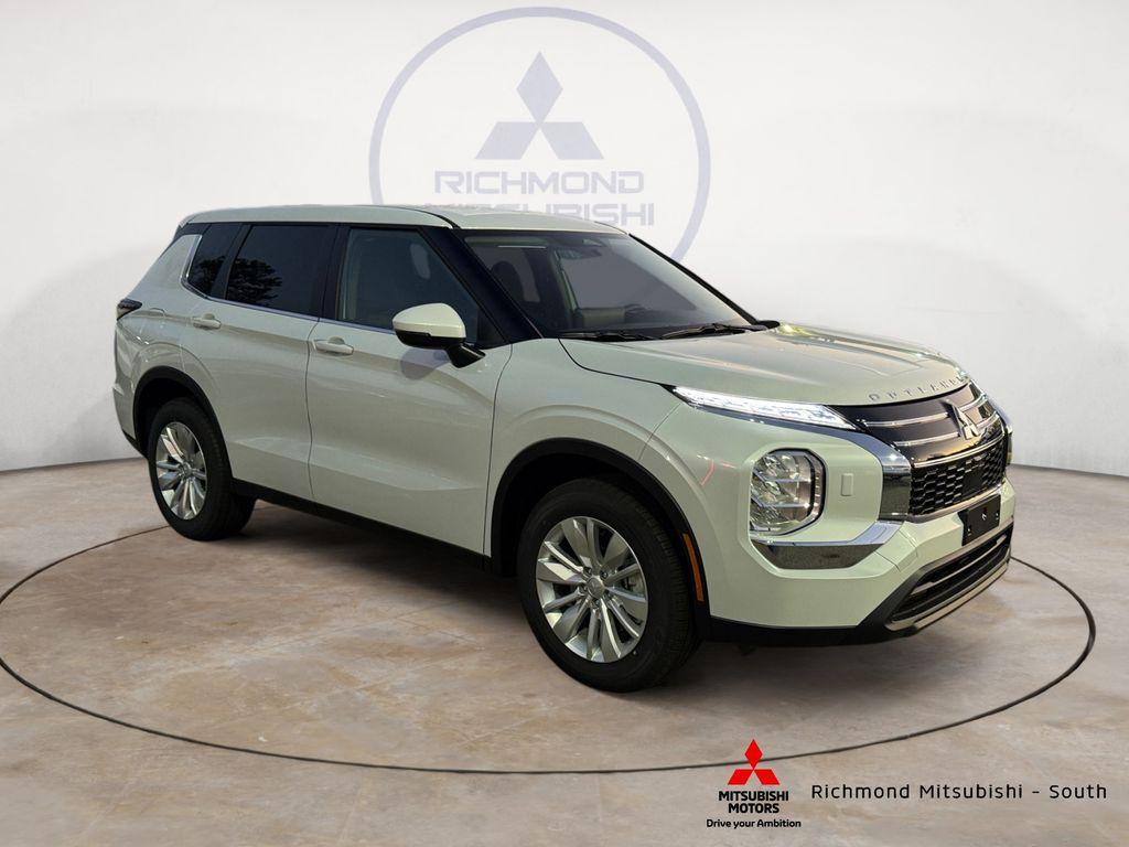 New 2026 Mitsubishi Outlander ES