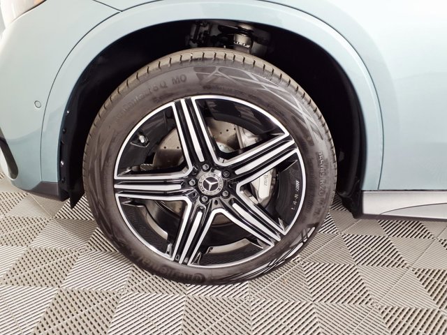 MERCEDES-BENZ GLC - 7