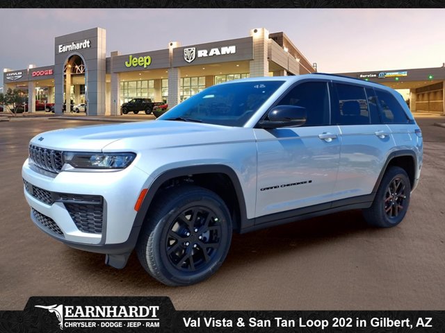 New 2026 Jeep Grand Cherokee Laredo Altitude