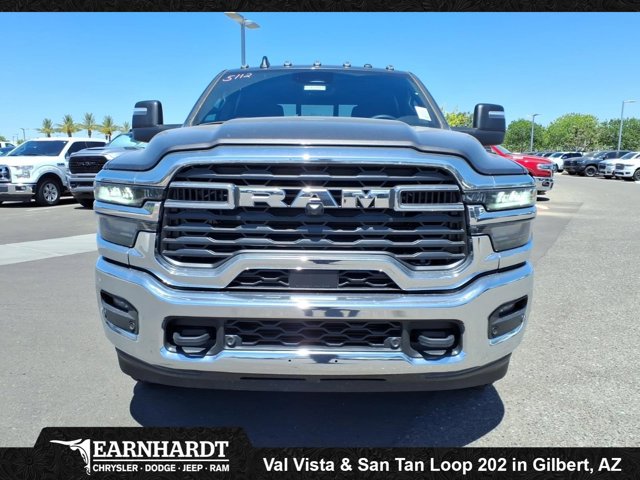 2026 RAM 3500 TRADESMAN photo 2