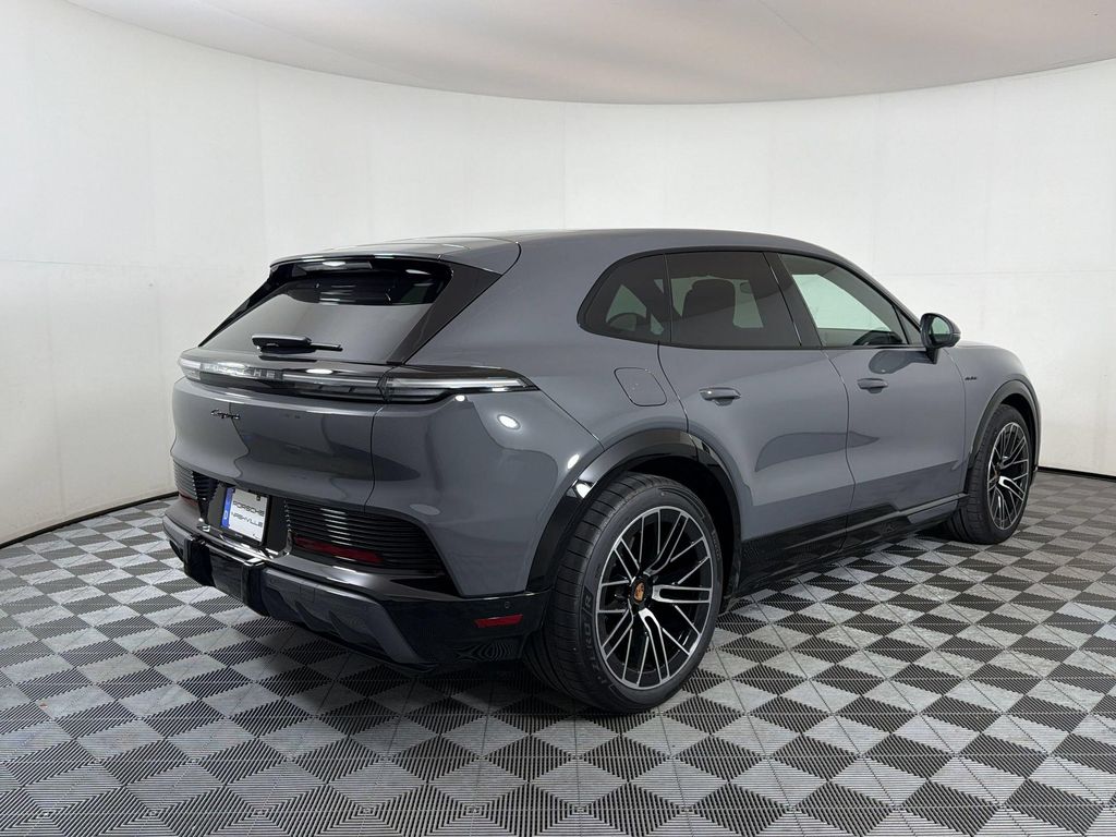 2026 Porsche CAYENNE 照片 9
