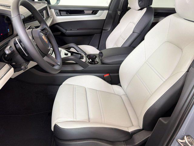 PORSCHE CAYENNE - 5