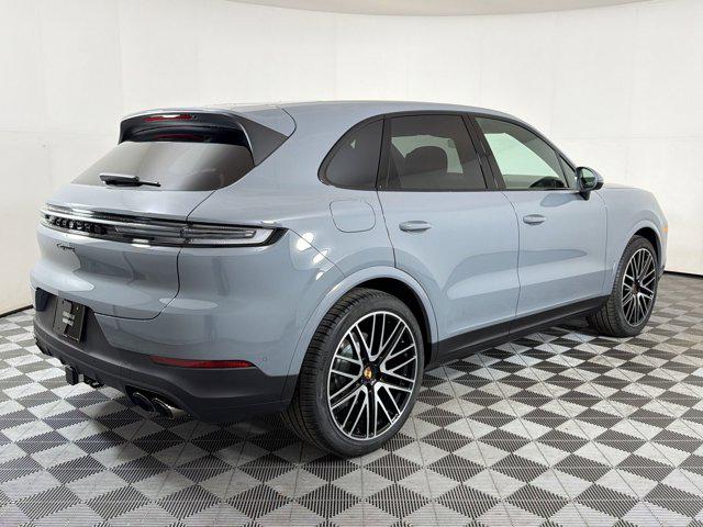 PORSCHE CAYENNE - 9