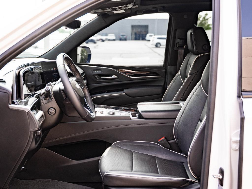 صورة مصغرة 26 لـ 2023 Cadillac ESCALADE SPORT