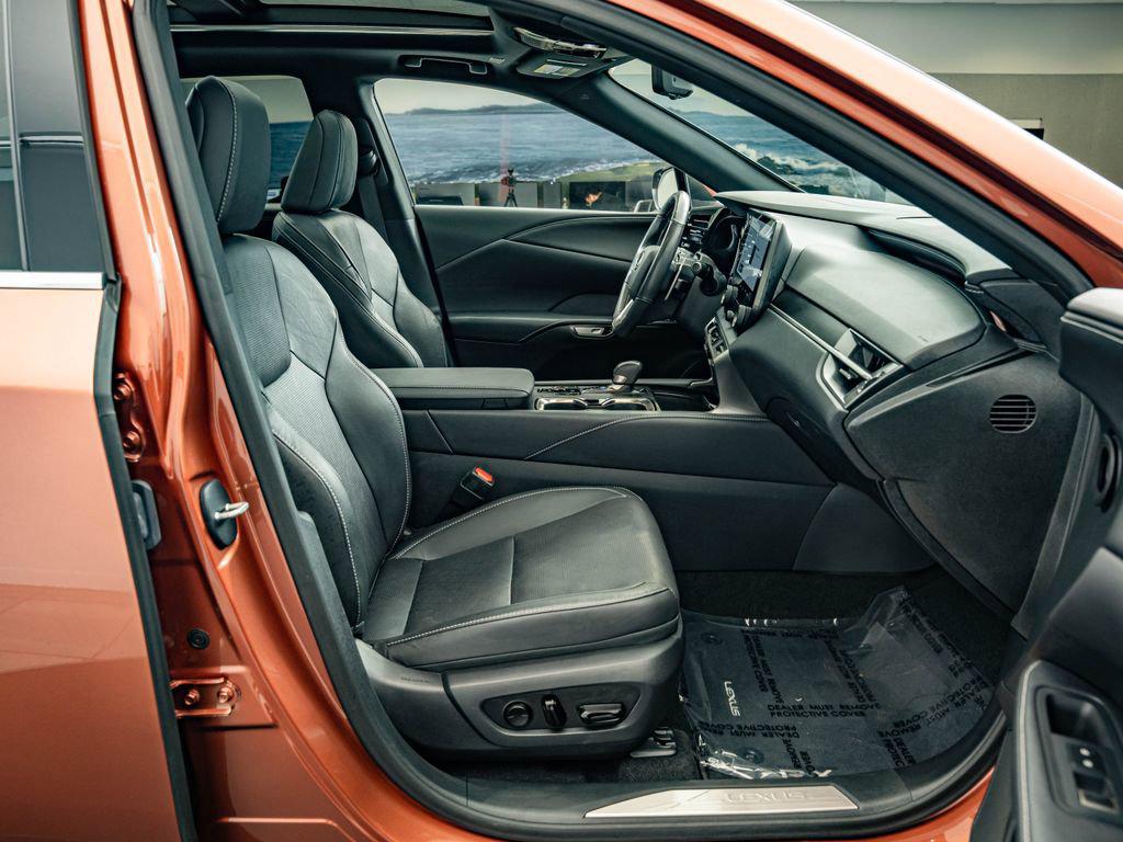 صورة مصغرة 35 لـ 2023 Lexus RX 350 PREMIUM PLUS