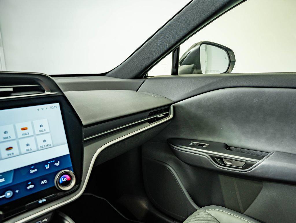 صورة مصغرة 28 لـ 2024 Lexus RZ 450E PREMIUM