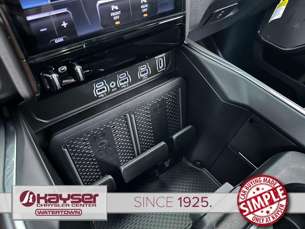 صورة مصغرة 27 لـ 2026 RAM 1500 LARAMIE