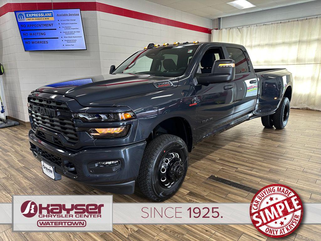 New 2026 RAM 3500 Big Horn Crew Cab 4x4 8' Box