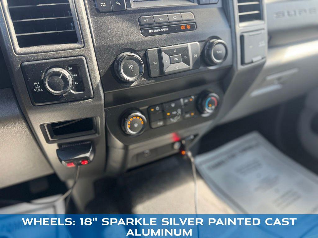 2020 FORD F-250 XL — миниатюра 31