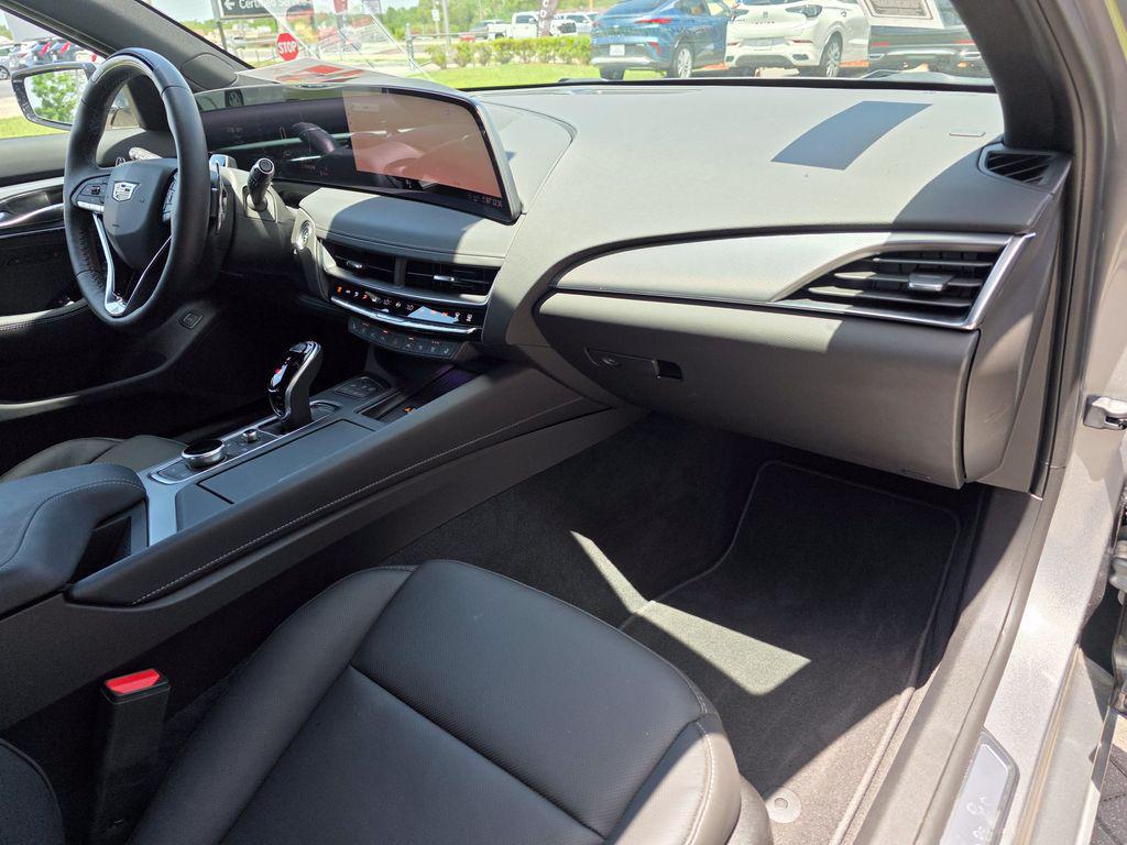 2025 Cadillac CT5 PREMIUM LUXURY 照片 8