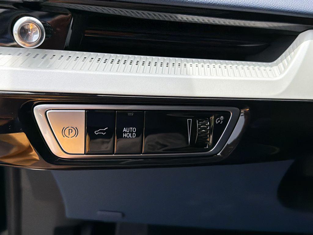 صورة مصغرة 26 لـ 2027 Cadillac OPTIQ PREMIUM LUXURY