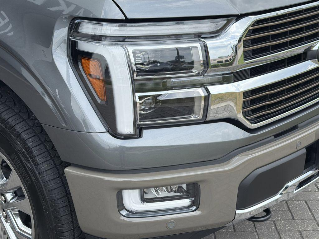 FORD F-150 KING RANCH - 8