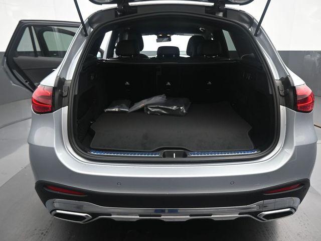 MERCEDES-BENZ GLC - 10