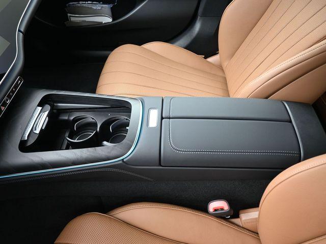 MERCEDES-BENZ E-CLASS - 9