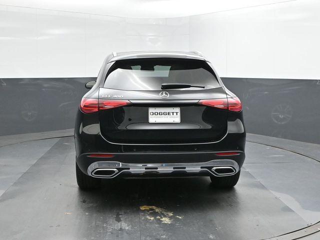 MERCEDES-BENZ GLC - 8