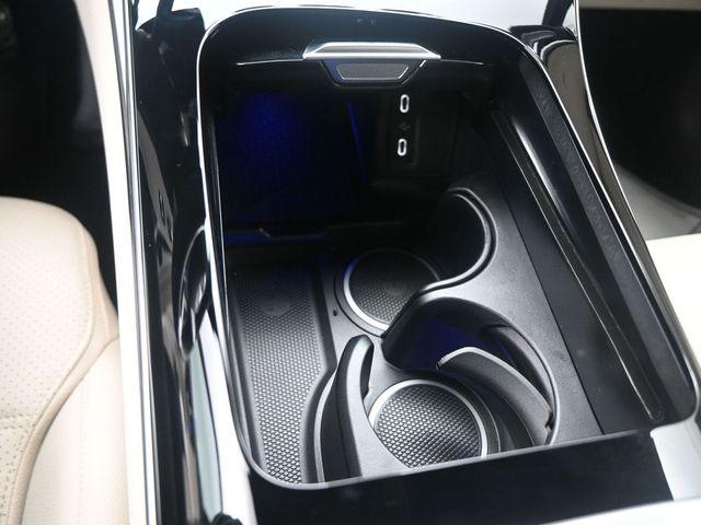 MERCEDES-BENZ GLC - 9