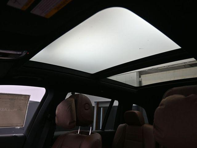 MERCEDES-BENZ GLS - 2